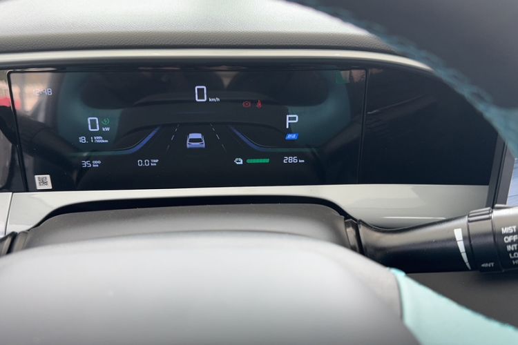 Used  Galaxy Xingjian 7 EM-i 2025 120km Launch+ Version
