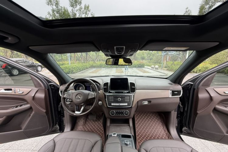 Used Mercedes-Benz GLE 2018 GLE 320 4MATIC Luxury Collection Edition
