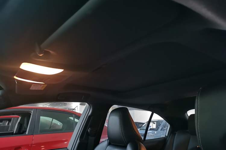 Used Toyota Levin 2022 185T CVT Luxury Edition
