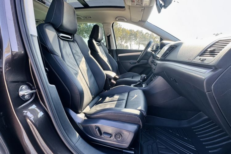 Used Volkswagen Sharan 2018 380TSI Comfort Edition 7-Seater
