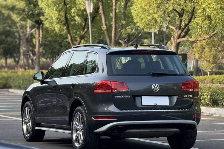 Used Volkswagen Touareg 2014 3.0 TSI New Edition