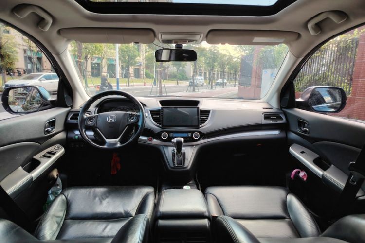 Used Honda CR-V 2015 2.4L two-wheel drive luxury version
