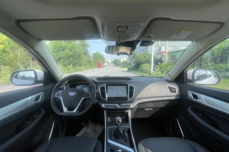 Used Geely Auto Vision X6 2019 1.4T Manual 4G Connect Premium Version China VI Standard
