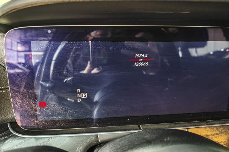 Used Mercedes-Benz E-Class 2019 Restyled E 300 L Sporty and Stylish Edition