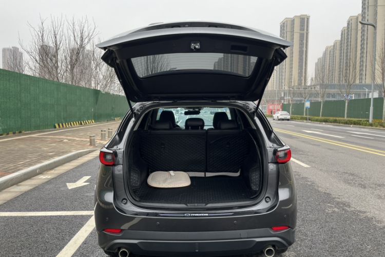 Used Mazda CX-5 2024 2.0L Automatic Two-Wheel Drive ZhiShang Version
