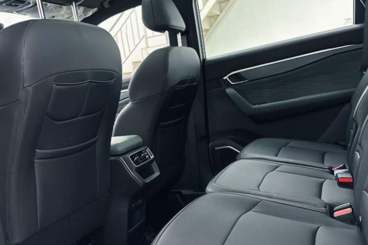 Used Geely Auto Haoyue L 2024 2.0T DCT Prestige Version