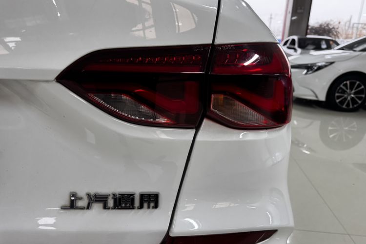 Used Chevrolet Monza 2021 320 Automatic Enjoyment Sunroof Edition
