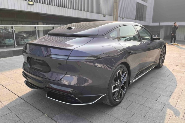 Used  06 2025 Max Extended-Range Edition
