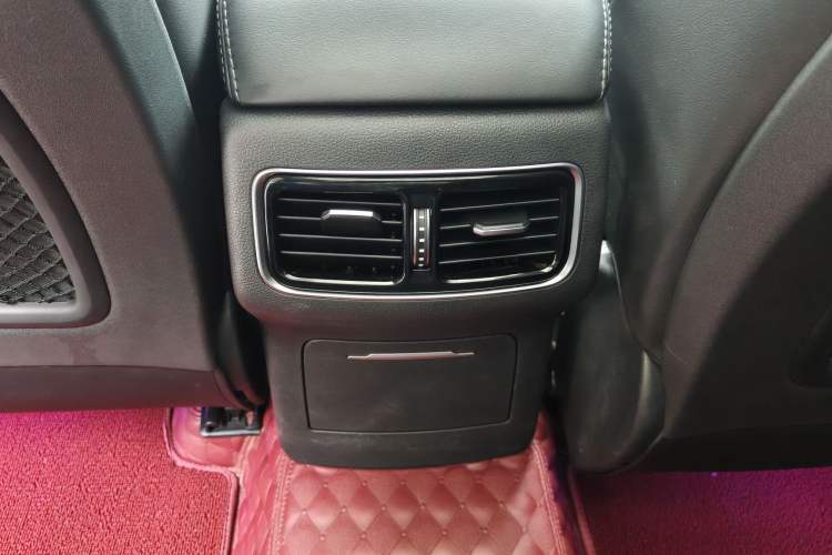 Used Hongqi HS5 2019 2.0T Smart Connect Flagship All-Wheel-Drive Version
