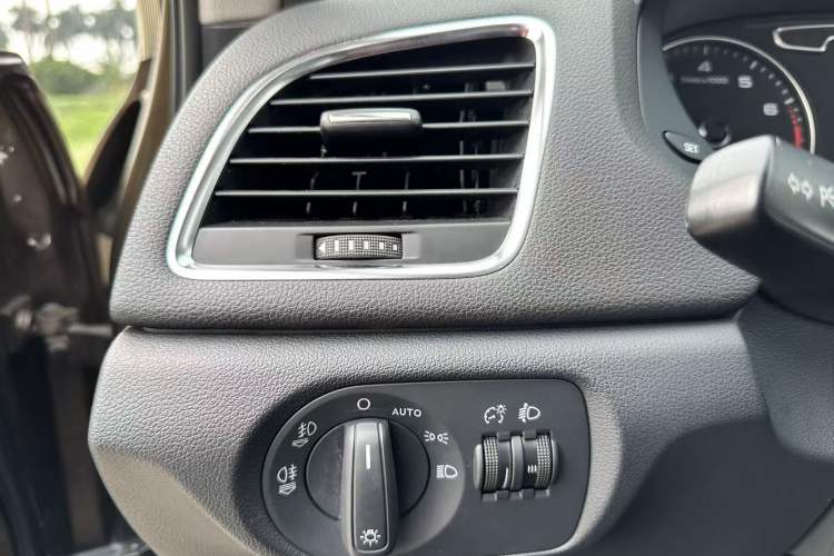 Used Audi Q3 2013 35 TFSI Ambition Edition
