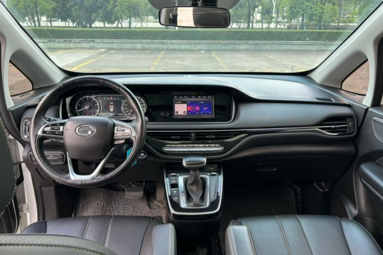 Used GAC Trumpchi M6 2021 270T DCT Luxury Edition (7-seater)
