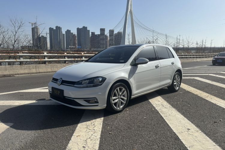 Used Volkswagen Golf 2018 230TSI Automatic Comfort Model
