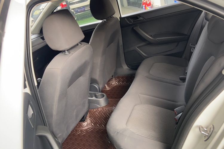 Used Volkswagen Santana 2018 1.5L Manual Fashion Edition
