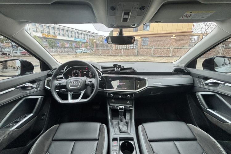 Used Audi Q3 Sportback 2022 40 TFSI Fashion Model
