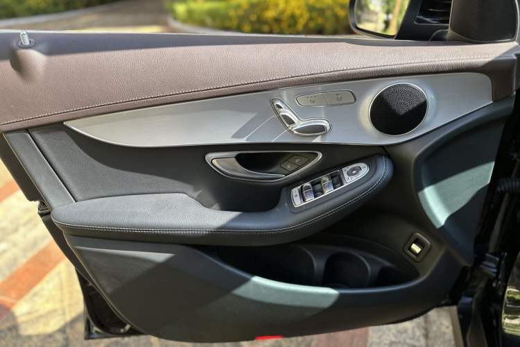 Used Mercedes-Benz GLC 2020 Facelift GLC 260 L 4MATIC Luxury Edition