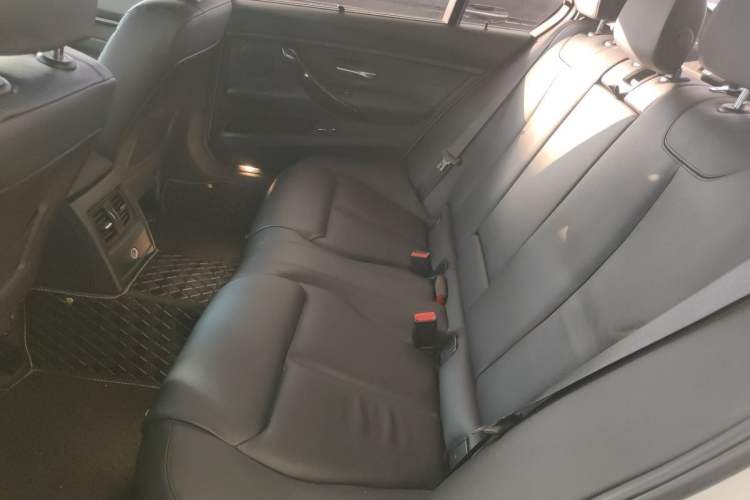 Used BMW 3 Series 2015 320Li Luxury Design Package Premium Edition
