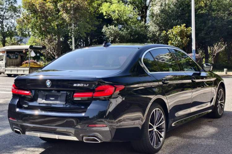 Used BMW 5 Series 2023 530Li Leading Model M Sport Package
