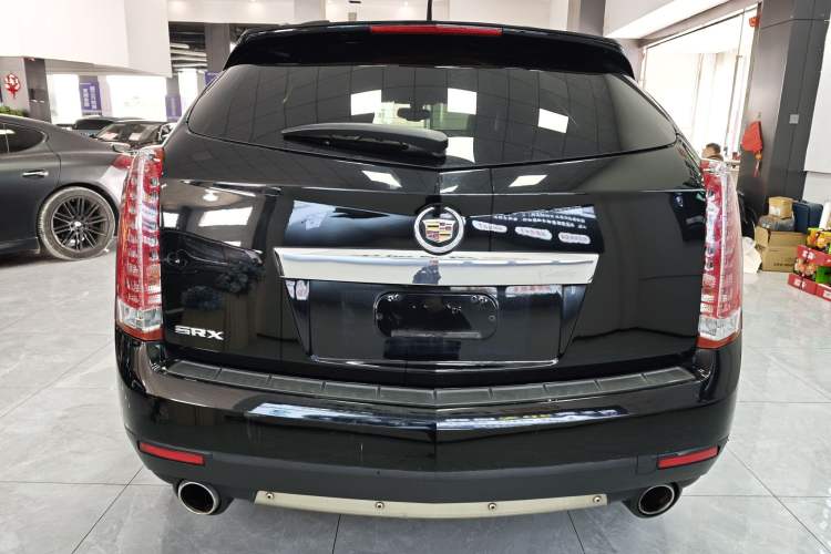 Used Cadillac SRX 2014 3.0L Comfort Model
