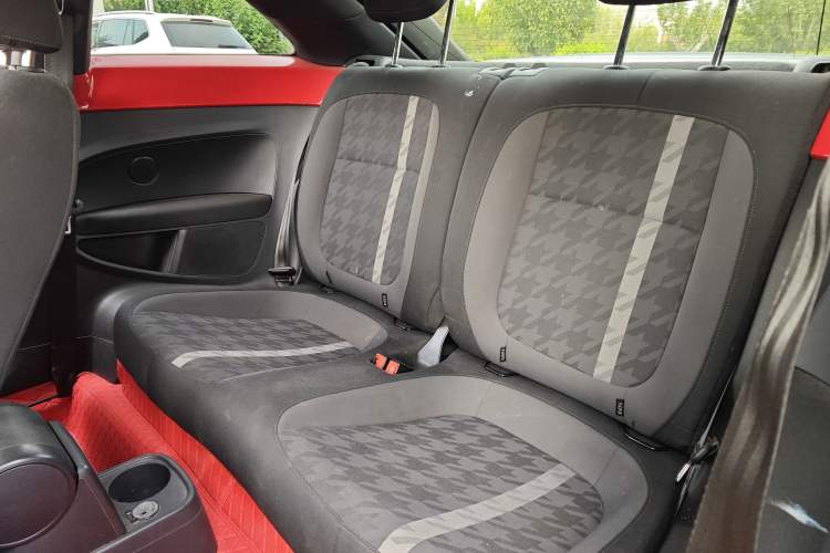 Used Volkswagen Beetle 2018 180TSI Yile Model
