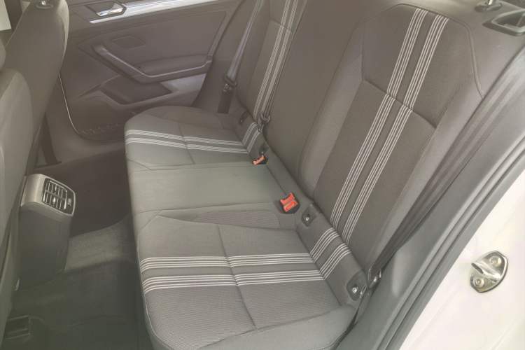 Used Volkswagen Lamando 2019 230TSI DSG Fashion Edition China VI
