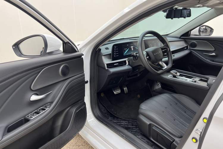 Used Chery Fengyun A8 2024 127 Long-Distance Edition Standard Version
