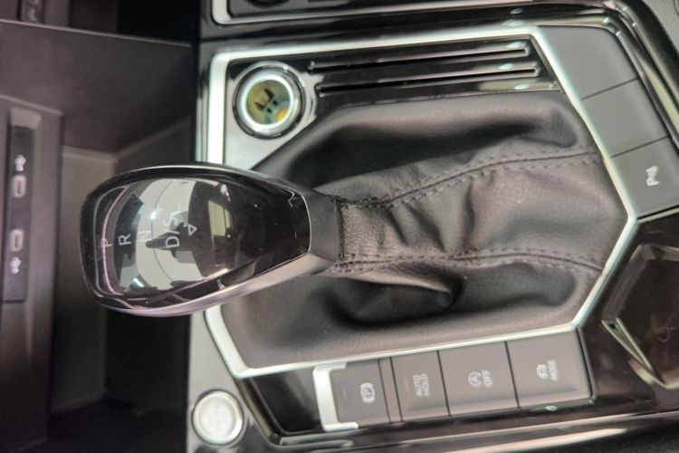 Used Volkswagen Tayron 2023 330TSI Two-Wheel-Drive Luxury Plus Advanced Version
