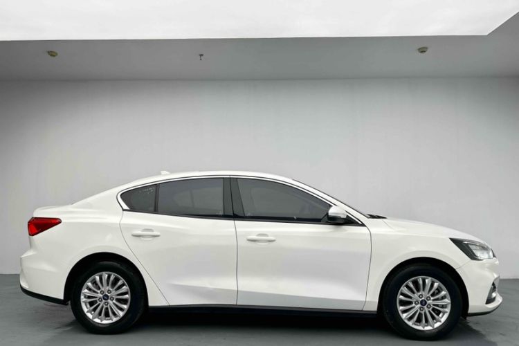 Used Ford Focus 2021 Sedan EcoBoost 180 Automatic Trendy Model