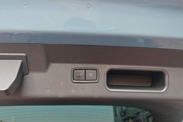 Used Li Auto ONE 2021 Extended-Range 6-Seater Version
