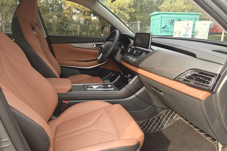 Used Changan CS75 2024 Enjoy Edition 1.5T DCT Luxury Model
