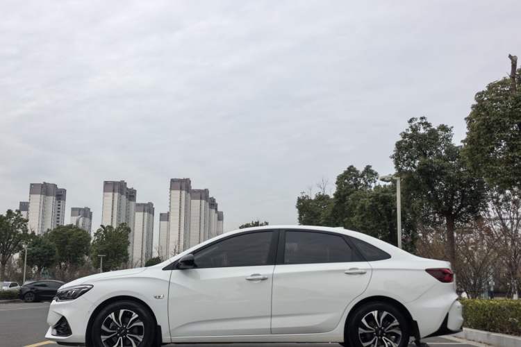 Used Chevrolet Monza 2019 RS 330T Automatic Sporty Edition China VI Standard
