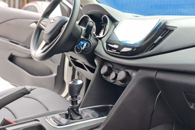 Used Chevrolet Cavalier 2016 1.5L Manual Xinyue Edition