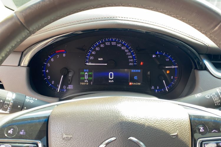 Used Cadillac XTS 2015 28T Comfort Model
