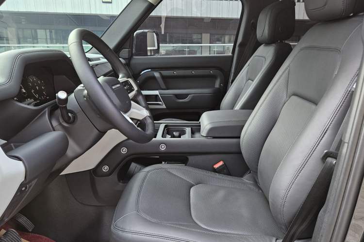 Used Land Rover Defender 2024 110 3.0T P400 XS