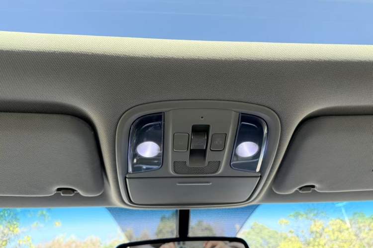 Used Kia K5 2016 1.6T Automatic LUX
