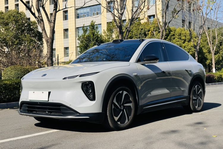 Used Nio EC6 2023 75 kWh