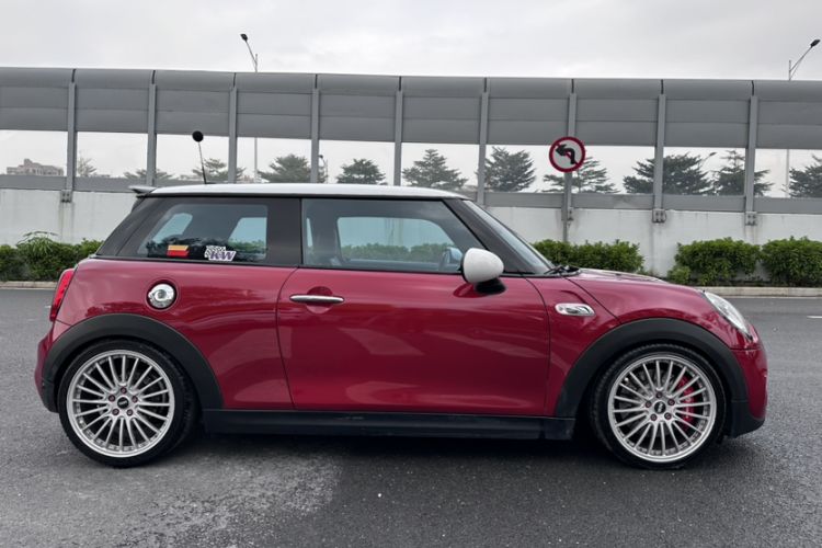 Used  MINI 2014 2.0T COOPER S Excitement
