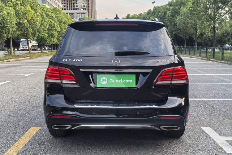 Used Mercedes-Benz GLE 2015 GLE 400 4MATIC
