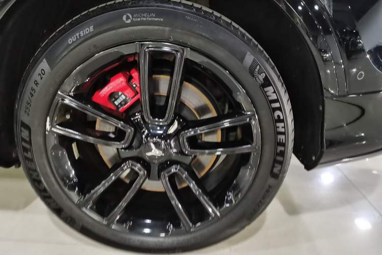 Used VOYAH FREE 2025 318 318 km Rear-Drive Touring Edition
