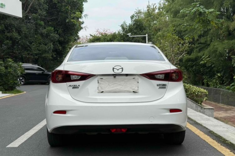 Used Mazda Mazda 3 Axela 2017 Sedan 1.5L Automatic Comfort Model Emission Standard China V