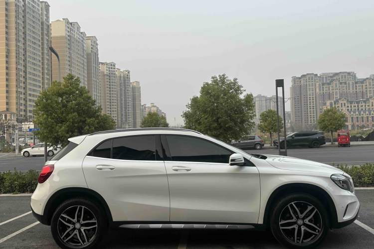 Used Mercedes-Benz GLA 2016 GLA 220 4MATIC Fashion Edition