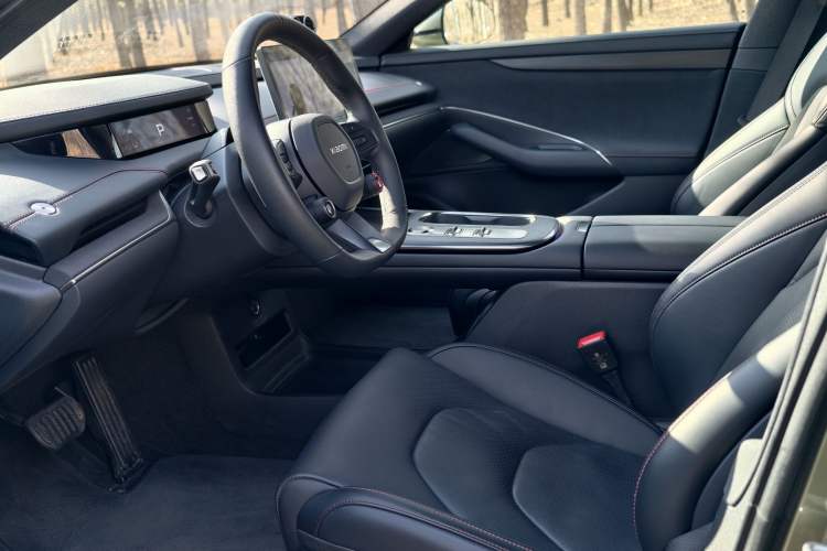 Used  SU7 2024 Rear-Drive Long-Range Intelligent Driving Version