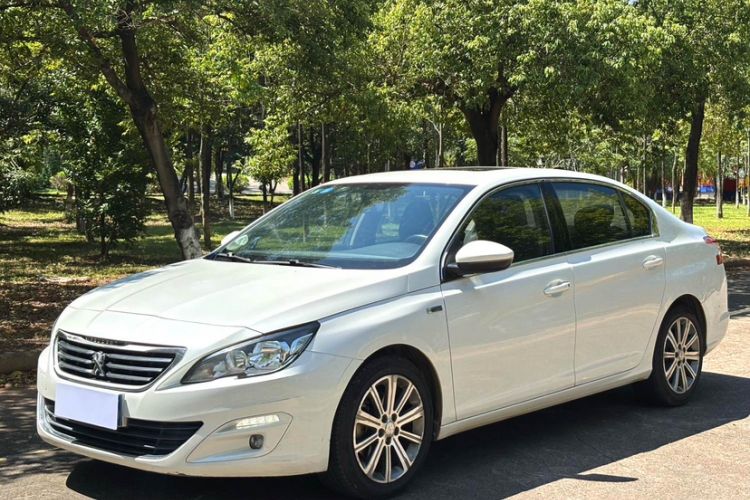 Used Peugeot 408 2016 1.6T Automatic Luxury Edition
