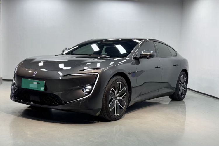 Used  11 2022 Long-Range Dual-Motor Version 4 Seats
