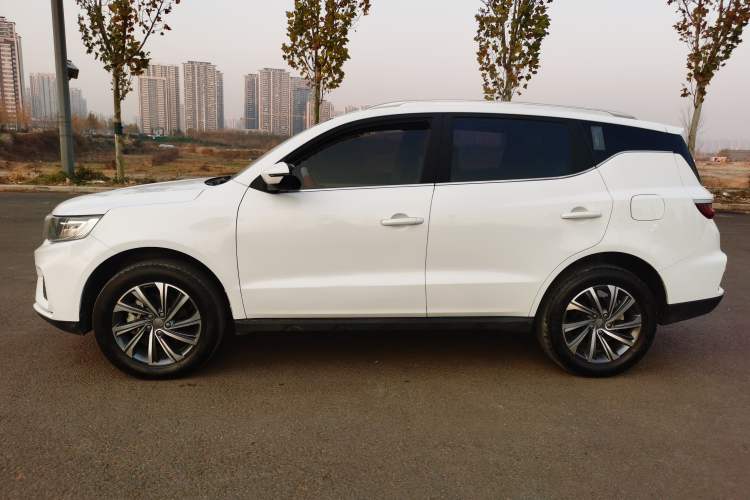 Used Geely Auto Vision X6 2020 1.4T CVT Luxury Edition
