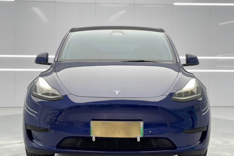 Used Tesla Model Y 2023 Rear-Wheel-Drive Version
