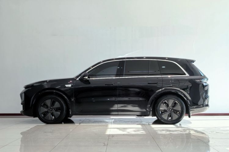 Used Li Auto L8 2024 PRO Model
