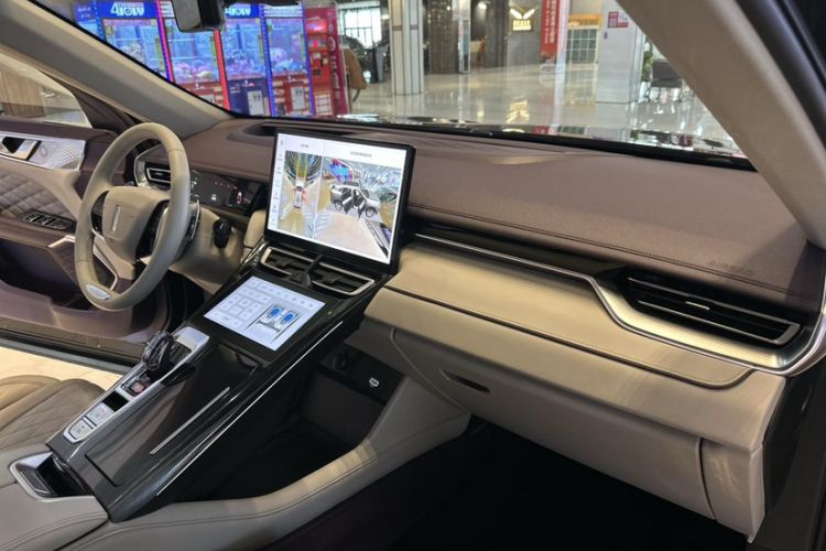 Used Wey Mocha 2021 2.0T Two-Wheel-Drive Premium Edition
