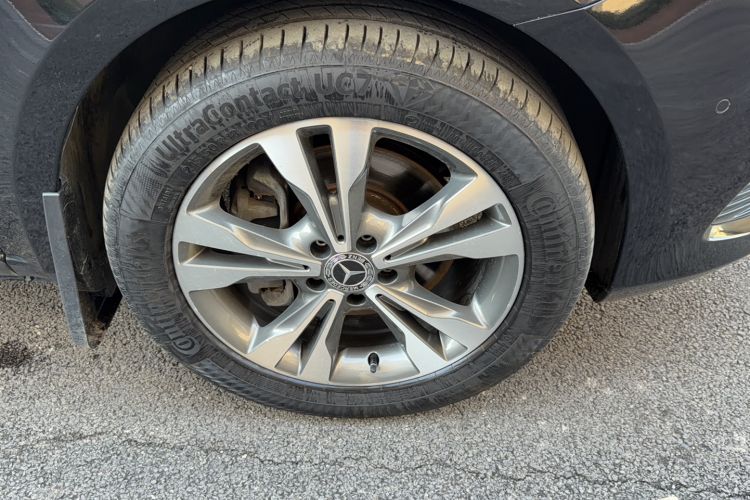 Used Mercedes-Benz V-Class 2018 V 260 Avantgarde Edition China VI