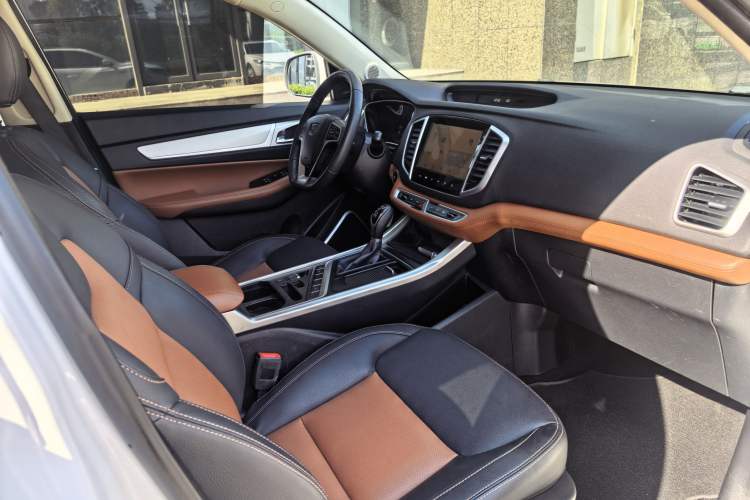 Used Geely Auto Vision X6 2018 1.4T CVT 4G Connected Luxury Version