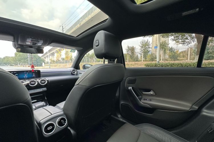 Used Mercedes-Benz A-AMG 2019 AMG A 35 L 4MATIC
